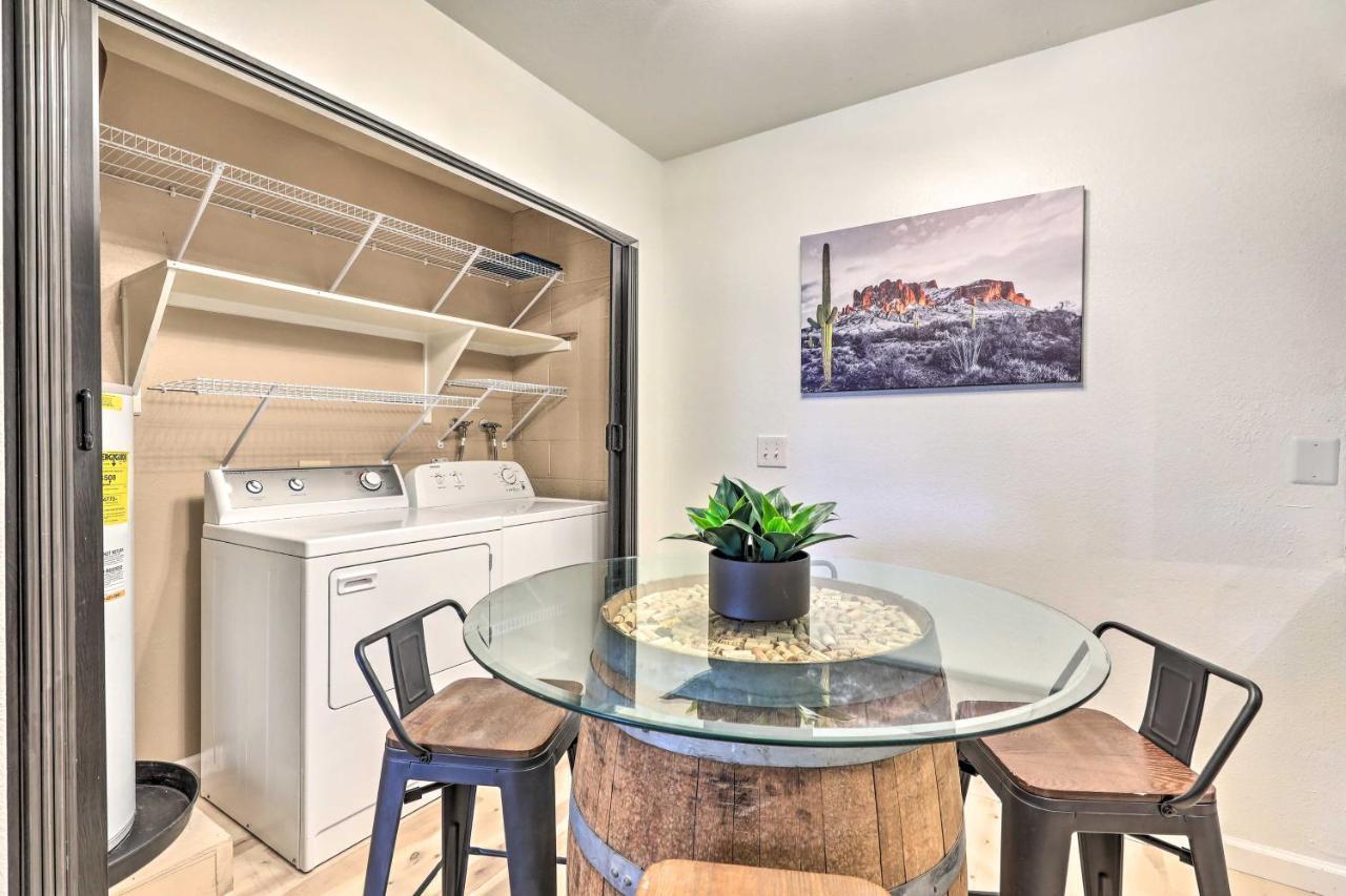Renovated Chandler Townhome Walk To Downtown Esterno foto