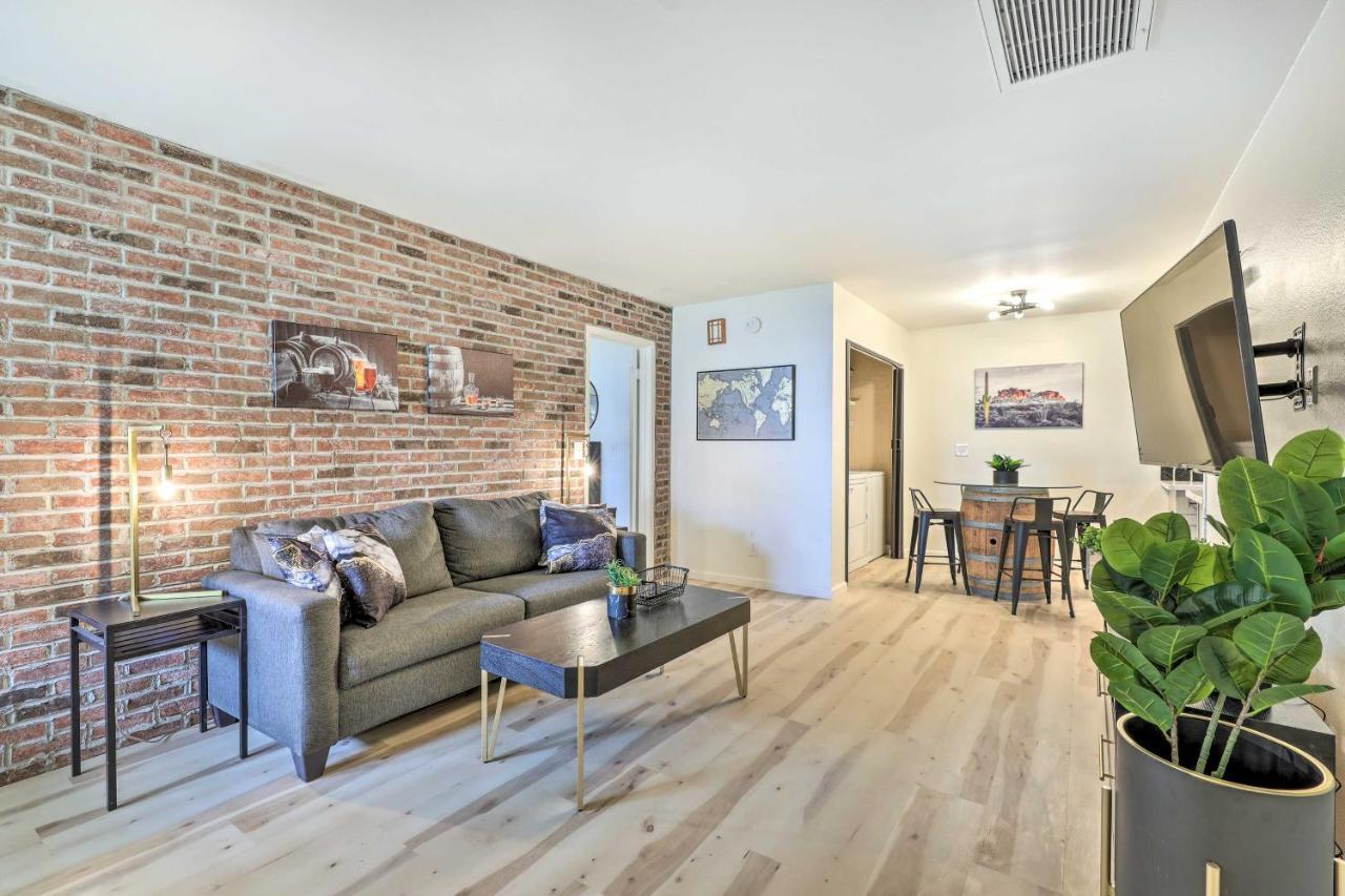 Renovated Chandler Townhome Walk To Downtown Esterno foto